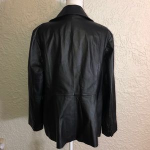 East 5th Jackets & Coats - Genuine Leather Black coat for Larger Woman. Great East 5th Jackets & Coats - Genuine Leather Black coat for Larger Woman. Great